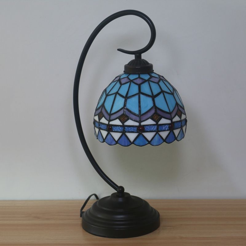 Geel/blauw koepelnachtstand Lamp Tiffany-stijl 1-licht gekleurd kunstglas taakverlichting met ronde arm