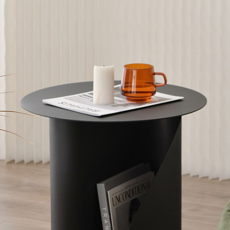 Contemporary Round End Table 18.5" Tall Metal Pedestal Side Table
