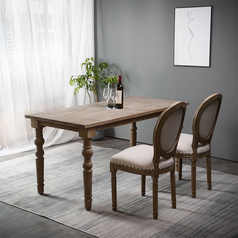 Mesa de comedor rectangular de madera maciza estilo mediados de siglo con 4 patas