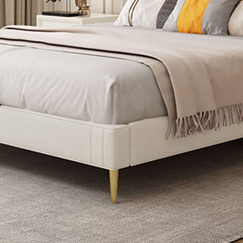 Soild Wood Bed with Camelback Panel Headboard and Metal Legs