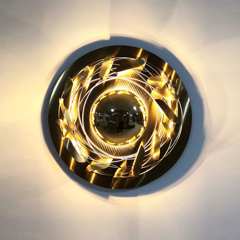 Metal Round Sconce Lights Modern Style 1 Light Wall Lighting Fixtures in Gold