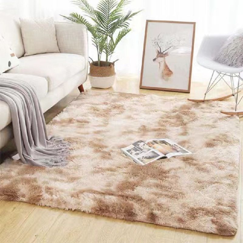 Tapis moderne en peluche de dye à cravate moderne