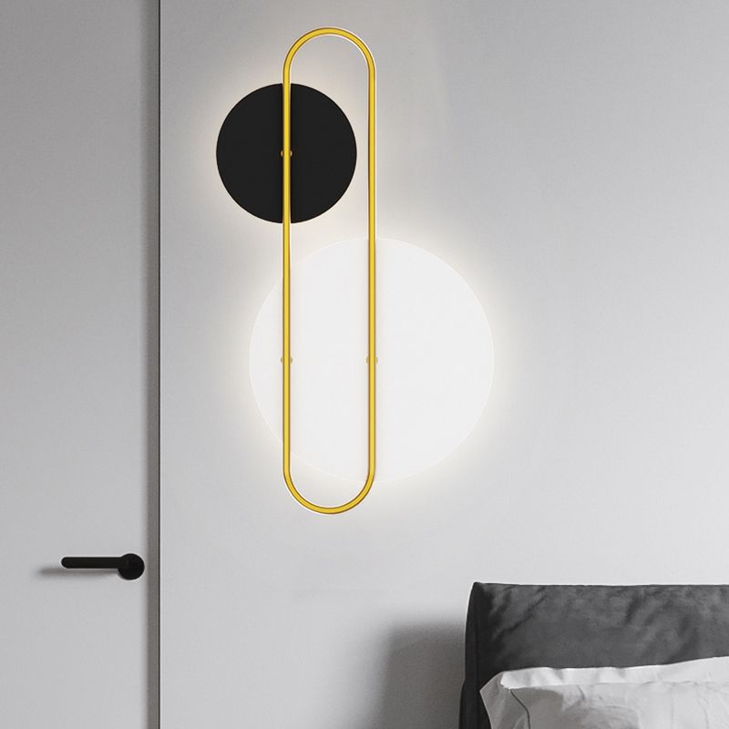 Metal Geometric Shape Wall Light Modern Style 2-Lights Wall Mounted Light Fixture in Gold