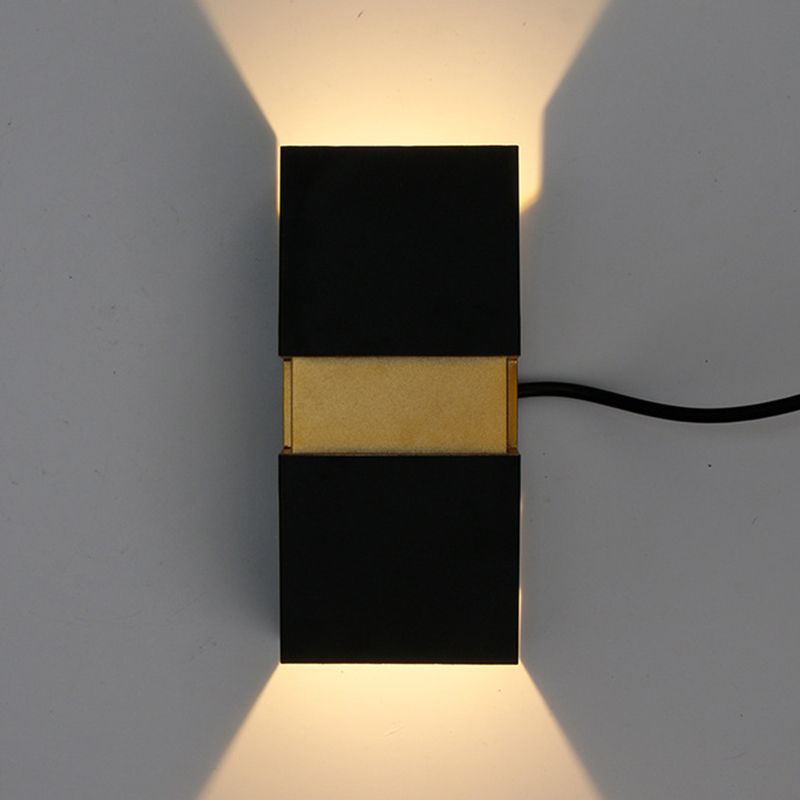 Geometric Wall Light Fixture Modern Metal Wall Sconce in Black/White