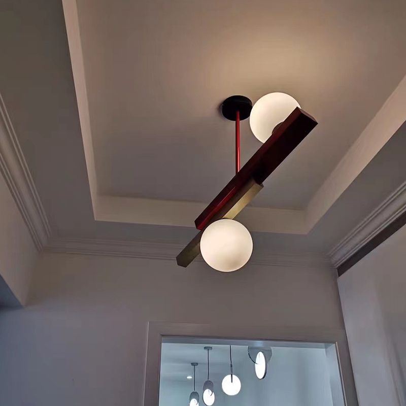 Pendentif en forme de globe coloré