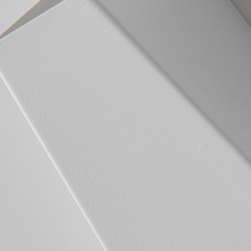 Geometric Shape Wall Lamp Modern Style Metal 2 Lights Wall Light in Black/White