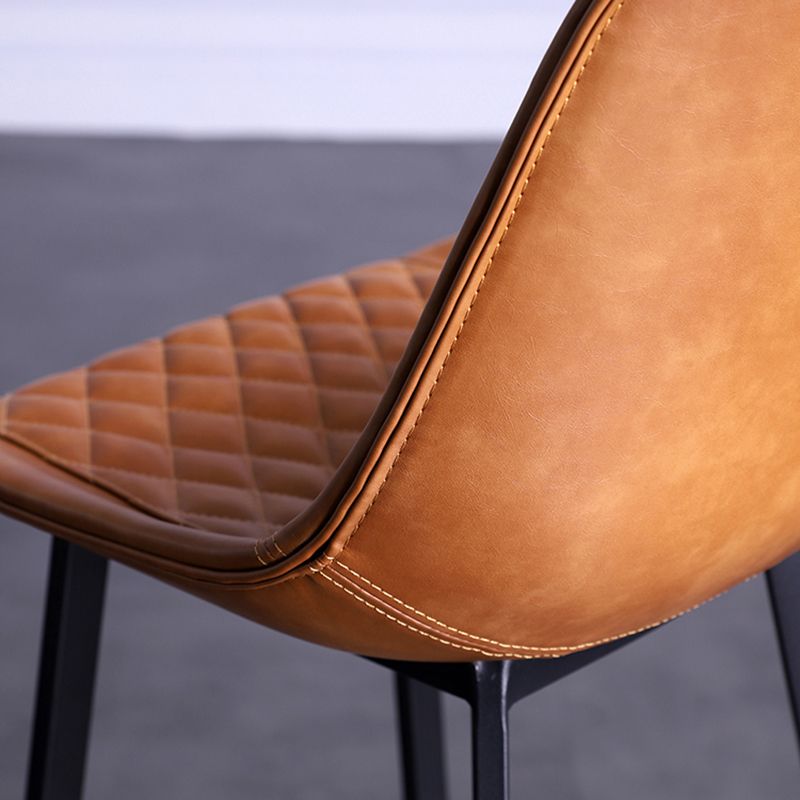 Taburete de bar con respaldo bajo de cuero envejecido, taburete alto industrial para interiores con asiento tipo cubo