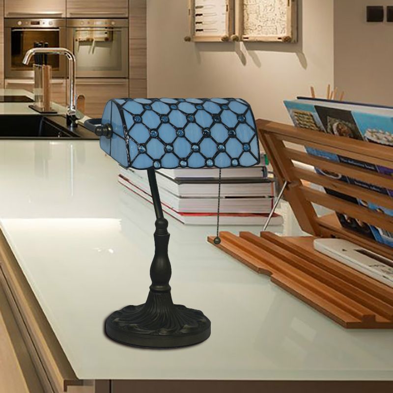 Juwelen Nachttisch Lampe Mediterranean beige/blaues Glas Single Glühbirne Schwarzer Nachttisch für Schlafzimmer