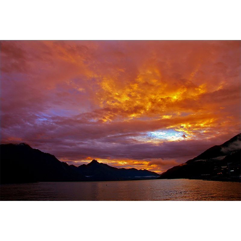 Modern Style Sky Mural Wallpaper Mildew Resistant for Home Decor