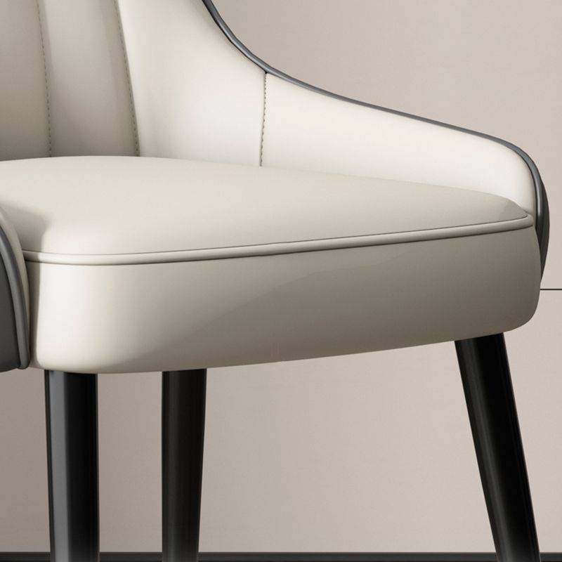 Silla de comedor tapizada de metal con respaldo Parsons de sillón escandinavo de interior
