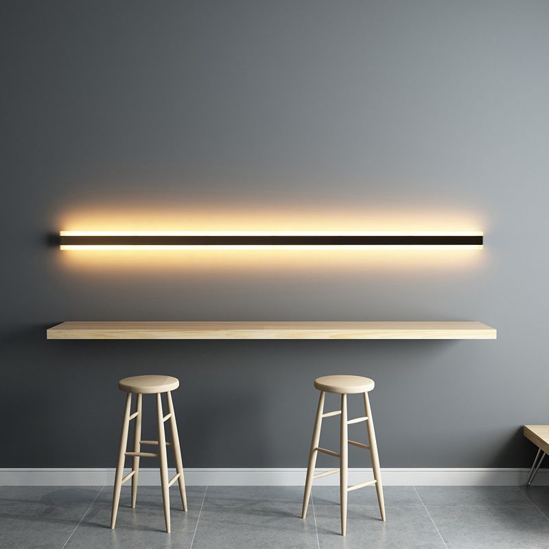 Linear Shape Metal Wall Mount Lighting Modern 1-Light Wall Mounted Light Fixture in Black