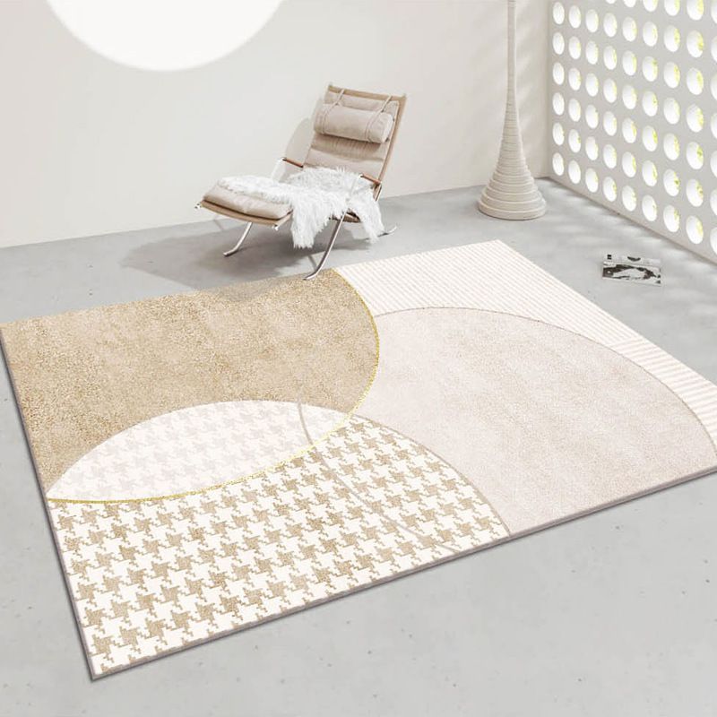 Dark Beige Irregular Line Rug Polyester Modern Rug Non-Slip Backing Rug for Drawing Room