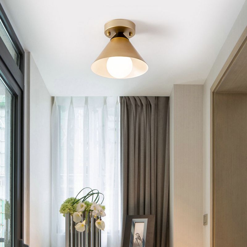 Single Modern Golden Flush Mount Lighting Metal Ceiling Light for Bedroom