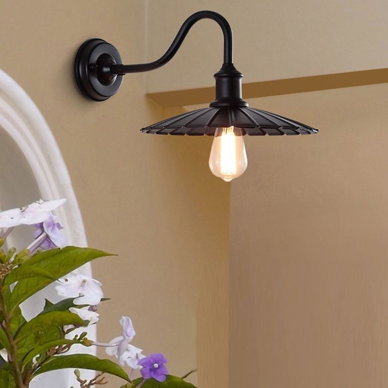 Illuminazione con funce murale in metallo in stile industriale Apparecchio di illuminazione da parete esterna in nero