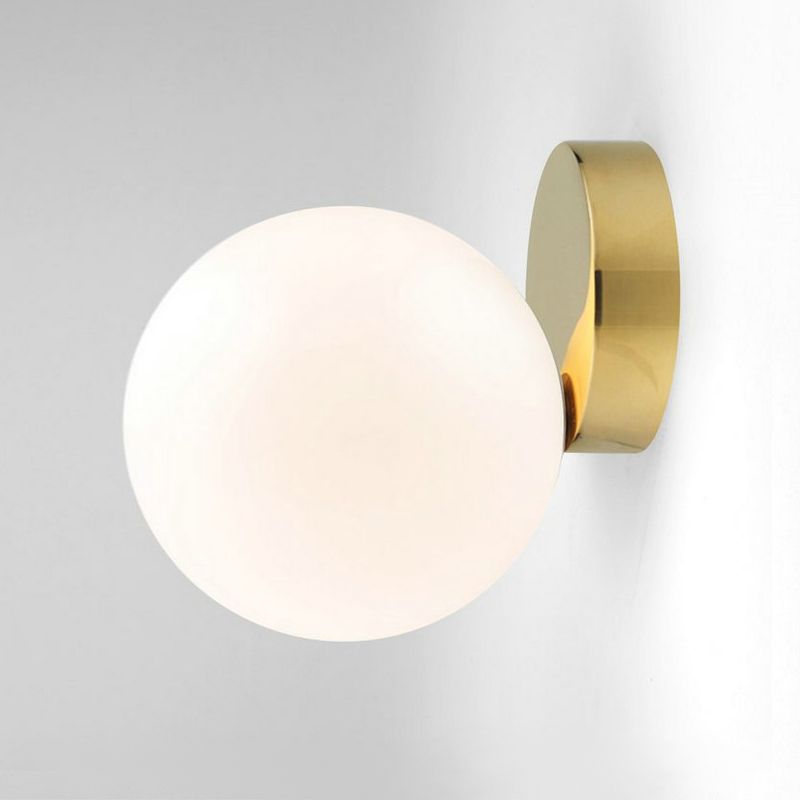 Éclair de mur de boue en verre style moderne.