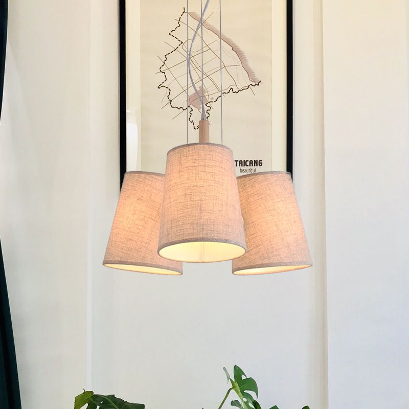 Noordse 3-lichts cluster hanger vlasvat in vorm hangend plafondlicht met stofschaduw voor eetkamer