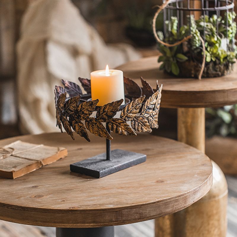 Wood Pedestal Side Table Rustic Round End Table in Distressed Finish
