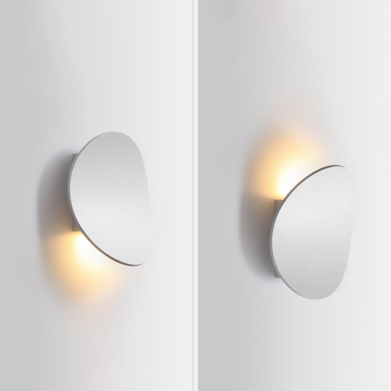 Oval Shade Metal Wall Sconce Modern Style Single Light Wall Mount Lighting