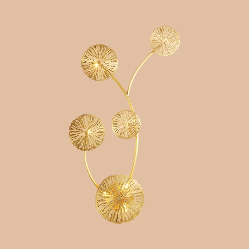 Etched Lotus Leaf Shaped Stairs Sconce Lamp Metal Art Deco Wall Mount Light Fixture in Brass