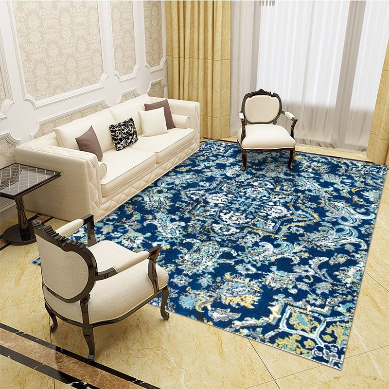 Dark Brown Rug Polyester Graphic Rug Non-Slip Backing Rug for Living Room