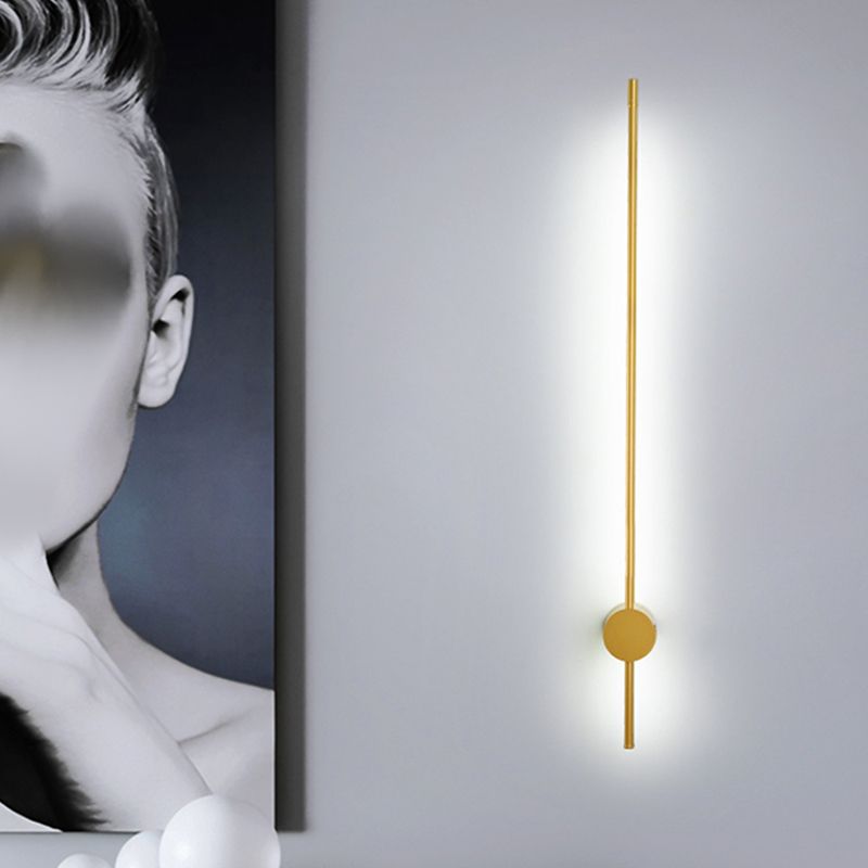 Minimalist Metal Wall Light Straight Shape LED Wall Sconce for Bedroom