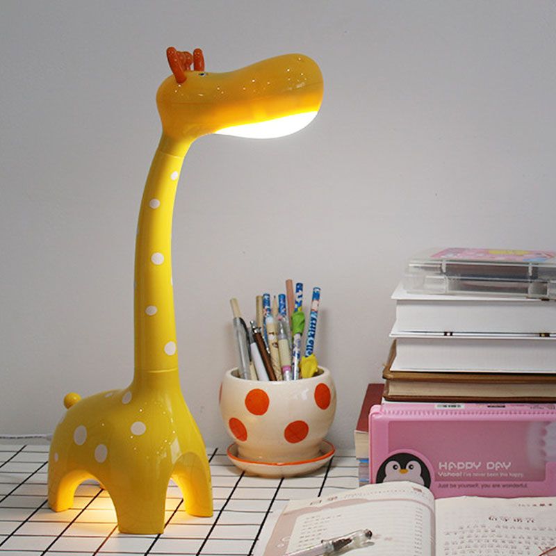 Plastic Giraffe Desk Lamp Kids 1-Head White/Yellow Nightstand Lighting for Children Bedroom