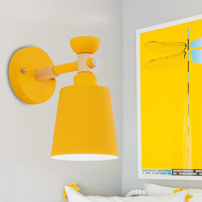 Luz de apliques de estilo nórdico rotativo con cubo de muro de metal ligero para dormitorio para adultos