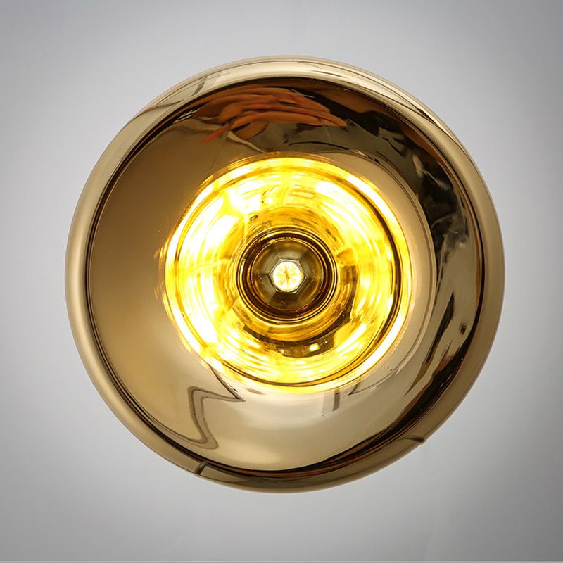 Apparecchiatura a sospensione a sospensione con soffitto sospeso a specchio