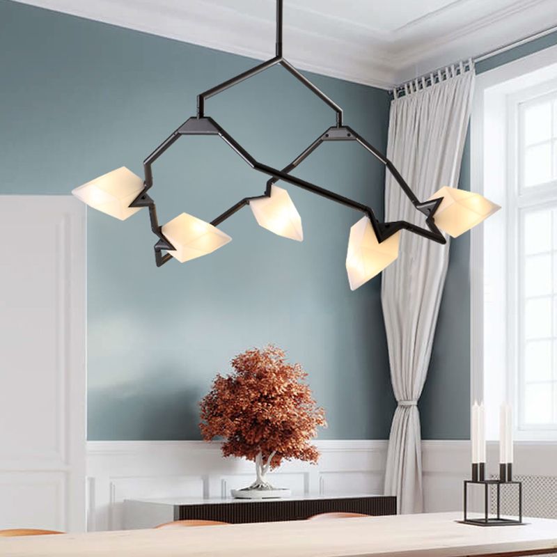 5/8 Lichter Esszimmer Kronleuchterlampe mit verzweigtem Design Kunststoff Schatten moderner Stil Schwarz/Gold Deckenbeleuchtung