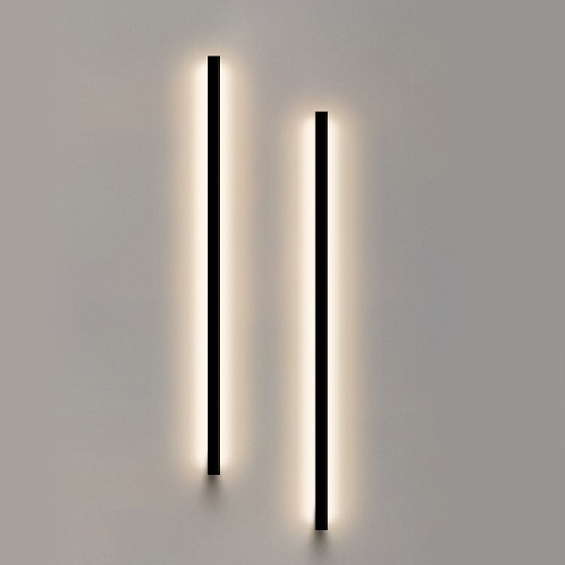 Metal Linear Shape Wall Lighting Modern Style 1 Light Wall Mounted Light Fixture in Black