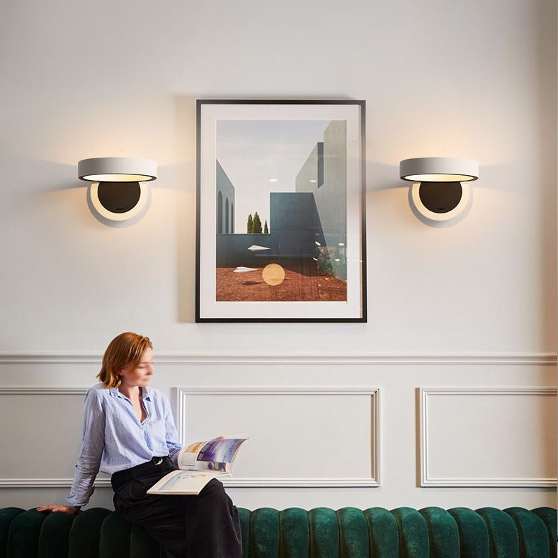 Modern Metal 1-Light Wall Mount Lamp Adjustable Round Wall Sconce for Bedroom