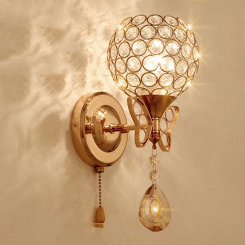 Spherical Dining Room Wall Light Fixture Crystal 1-Light Modern Sconce Light in Gold