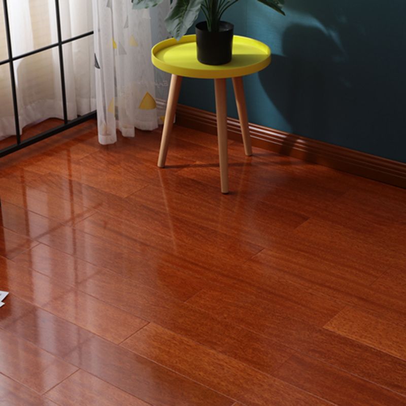 Traditional Laminate Flooring Wood Scratch Resistant Laminate Plank Flooring