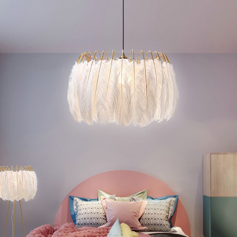 Moderner Stil Feder Kronleuchter Anhänger Lichtdecke hängende Licht für Schlafzimmer