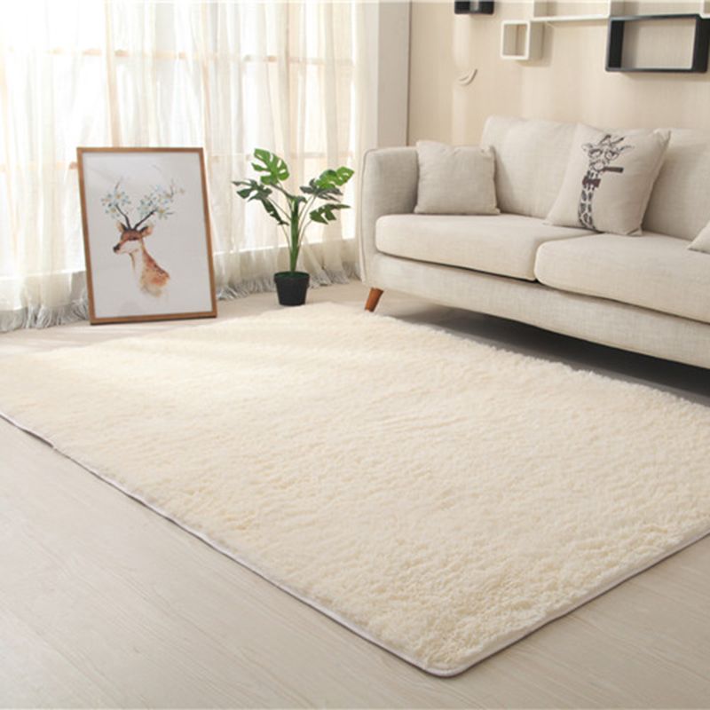 Alfombra de dormitorio redondea área de pelusa sólida poliéster alfombra de interior resistente a manchas casuales