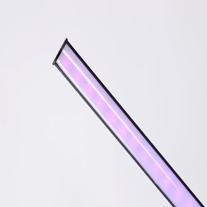 Stile contemporaneo Lampada da pavimento lineare Metal 1 luci del pavimento leggero