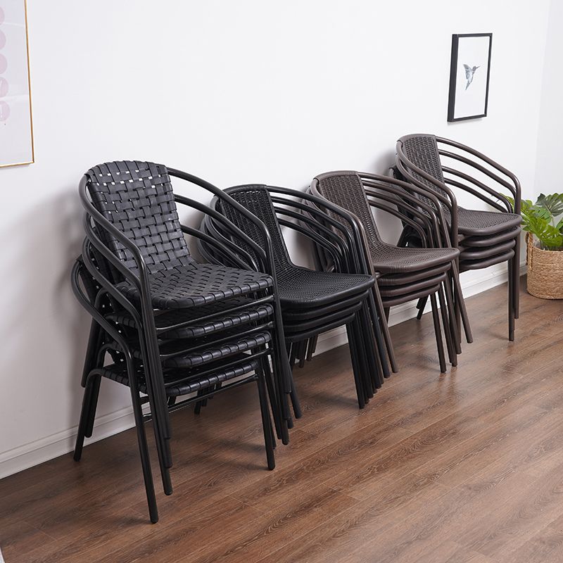 Contemporary Style Arm Chair Plastic Dining Accent Chair for Dining Room