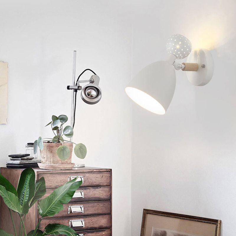 Mur en métal de style nordique clair