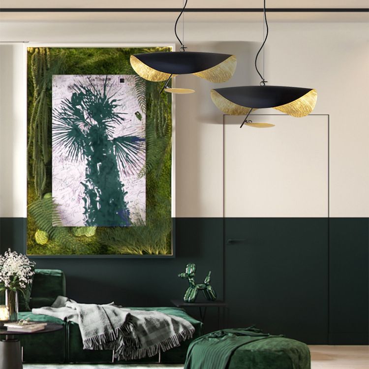 Modern Creative Creative LED Light Light Iron Ithing Hanging Lampada con tonalità in foglio d'oro
