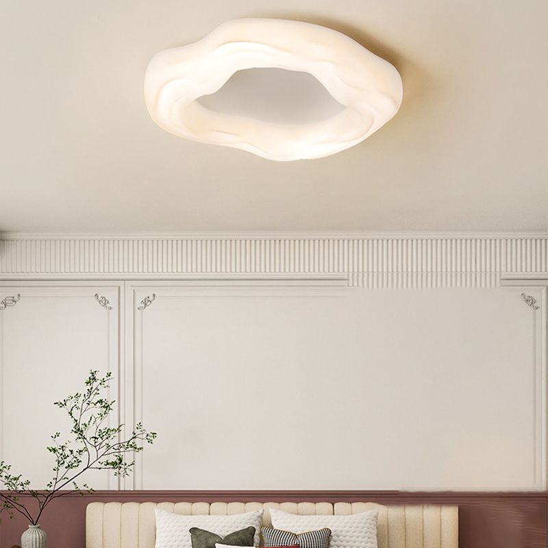 White Flush Mount Lighting Modernism LED Ceiling Light for Foyer