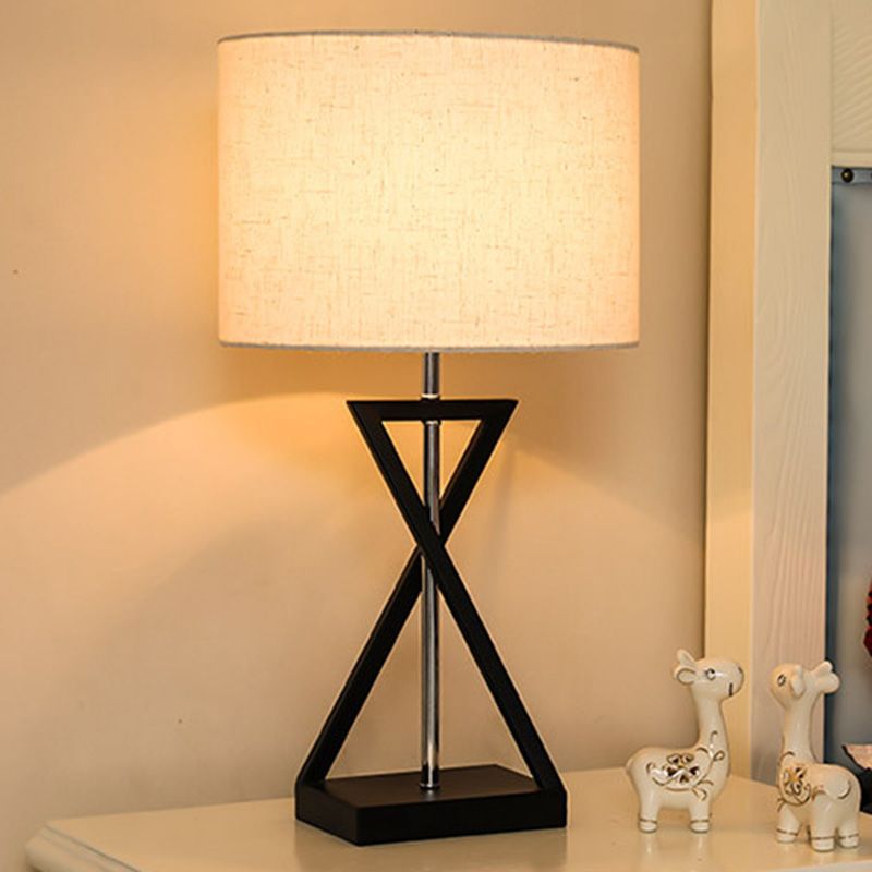 Drum Nightstand Lamp Simplicity Fabric Single Bedside Table Light with Hourglass Shaped Base