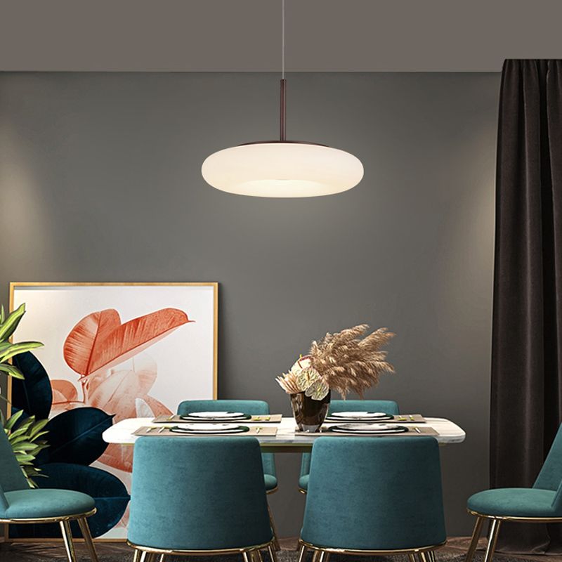 Salle de salle à manger circulaire LED PENDANT MÉTALLAL MINMINATION ÉCLAIR