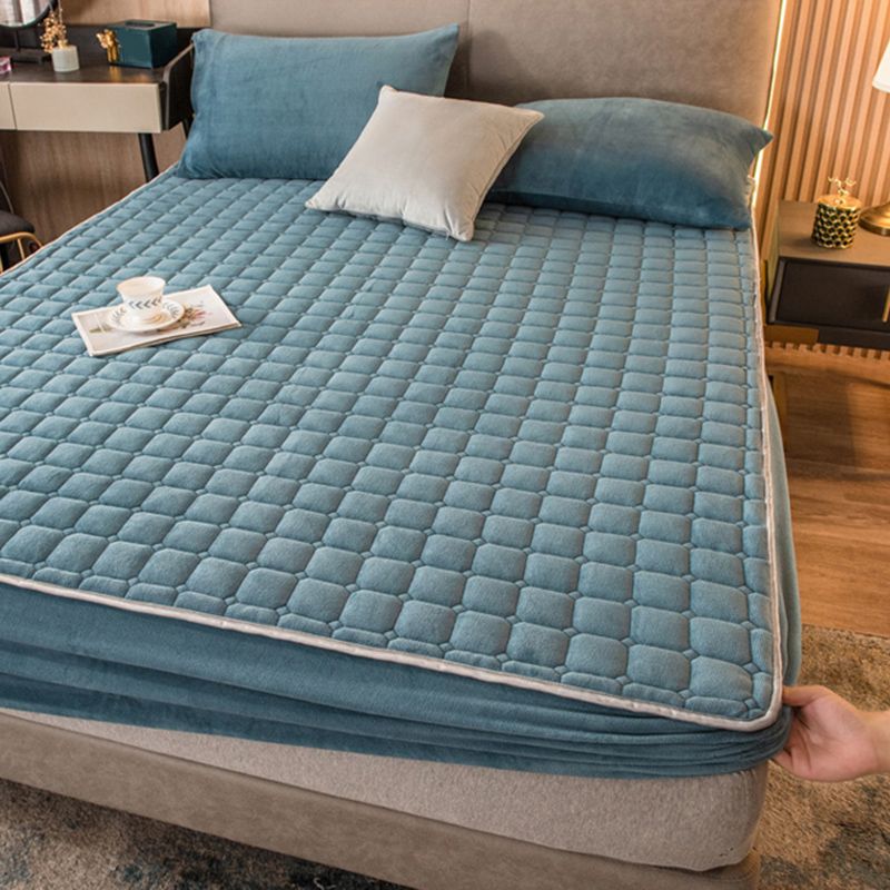 Flannel Bed Sheet Set Breathable Fade Resistant Bed Sheet Set