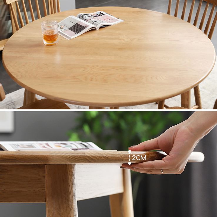 Modern Style Solid Wood Dining Table Round Table with 4 Legs for Coffee Shop