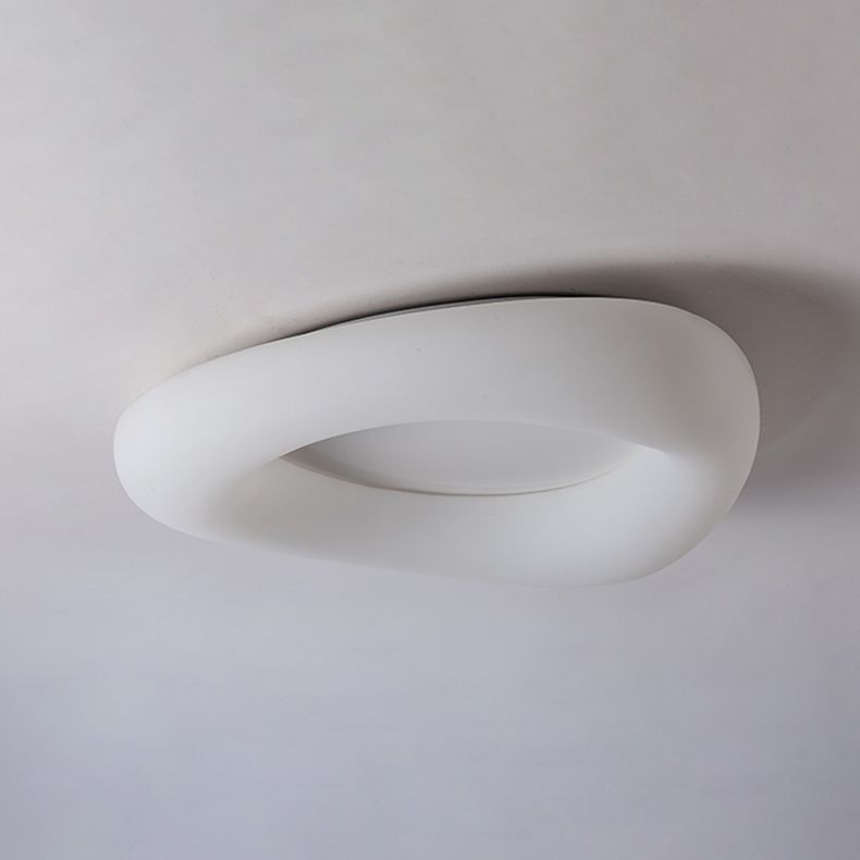Geometry Flush Mount Lighting Metal LED Nordic Ceiling Mount Lamp in White for Living Room