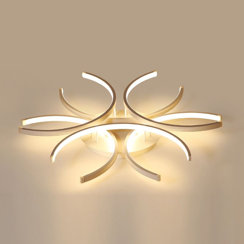 Zeitgenössische Flush -Leuchten linear 6 Leuchtmetall Flush -Brunnenlampen in Weiß