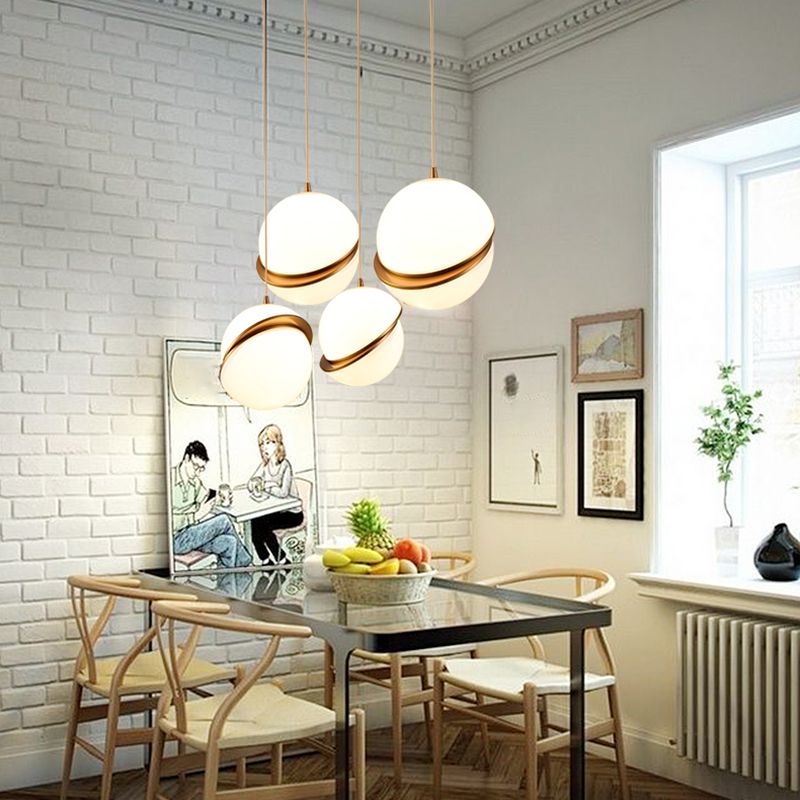Prendants moderne Light Acrylique Shade suspendu Assaleur pour salle à manger