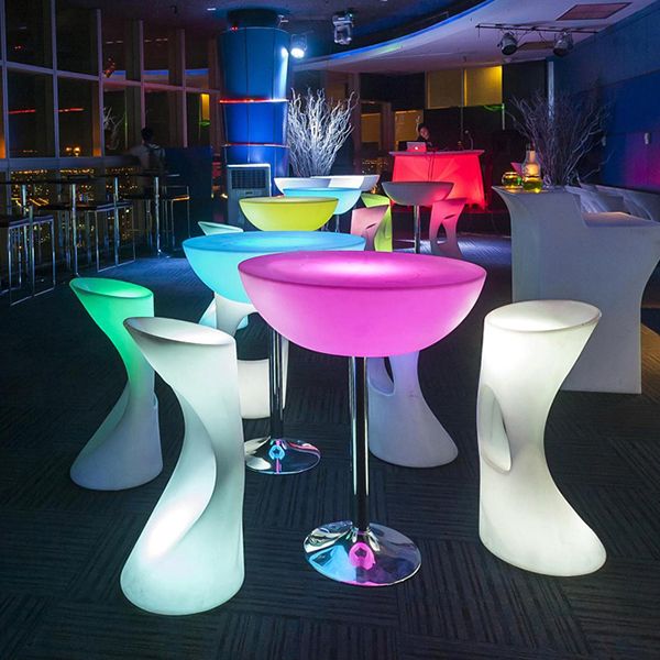 Polyethylene Round Table Industrial Style Bar Lighted Bar Table
