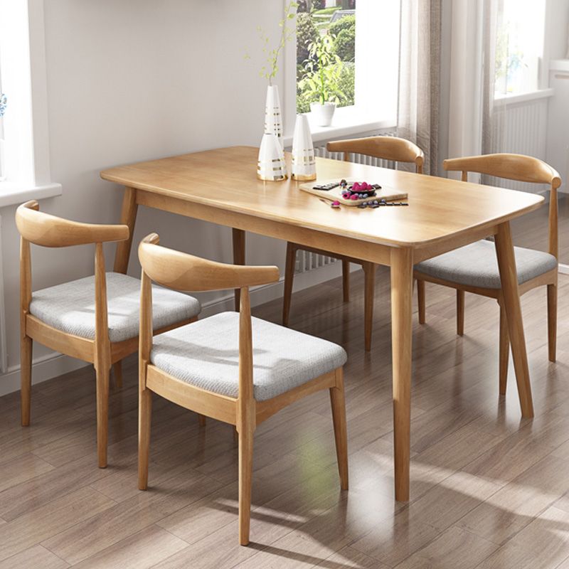 Modern Rubber Wood Table for Restaurant Rectangle Dining Table with 4 Legs