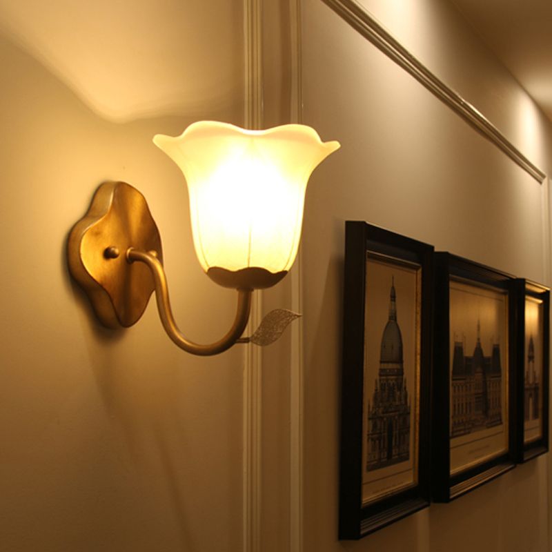 1 lampe de vanité évasée légère